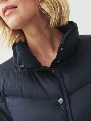 Veste mi-saison 'Marona' TATUUM en bleu
