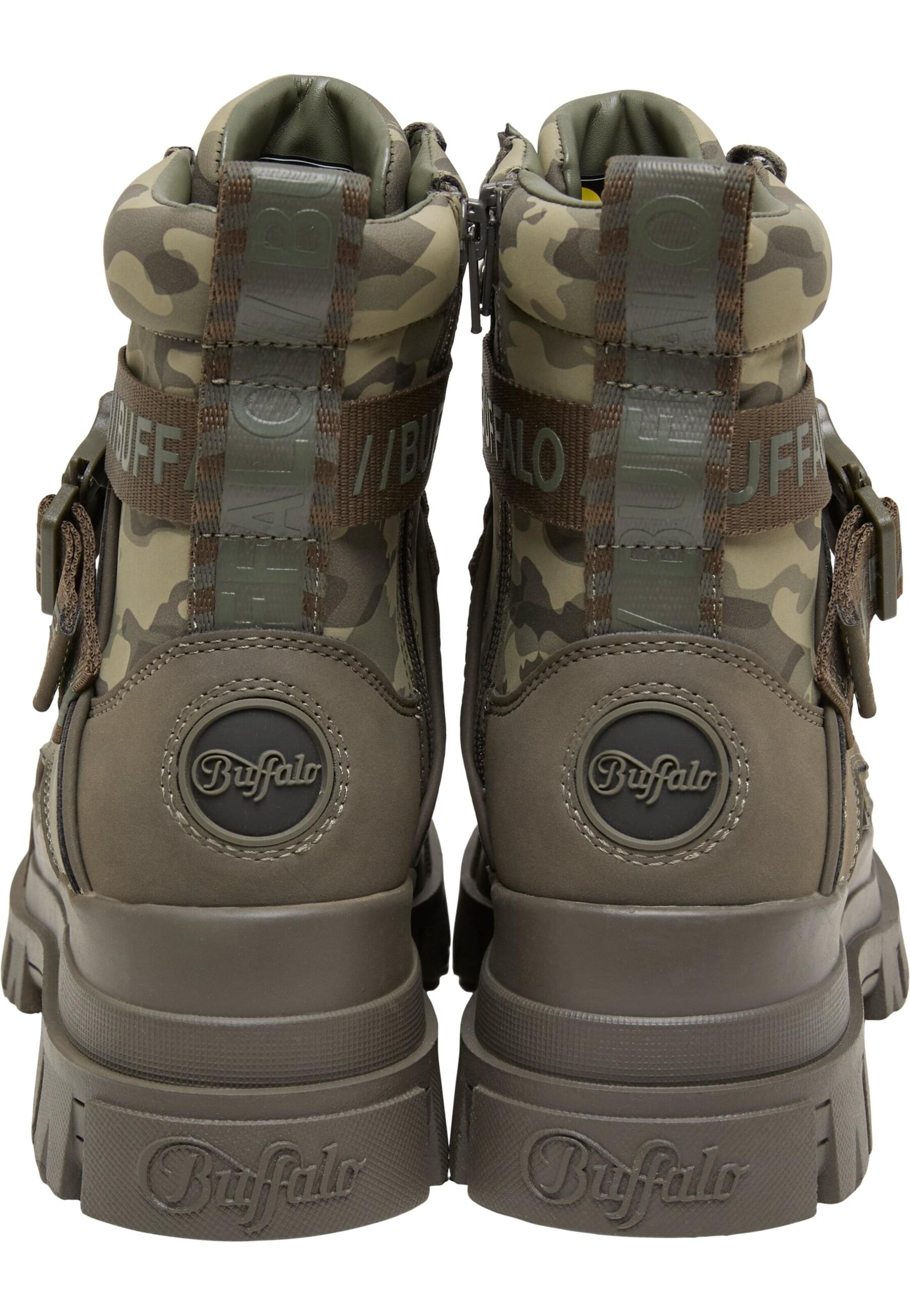 Stivaletto stringato 'Aspha' di BUFFALO in verde