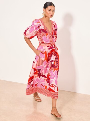 Lipsy - Vestido en rosa