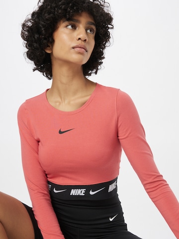 Nike Sportswear - Camisa 'Emea' em rosa