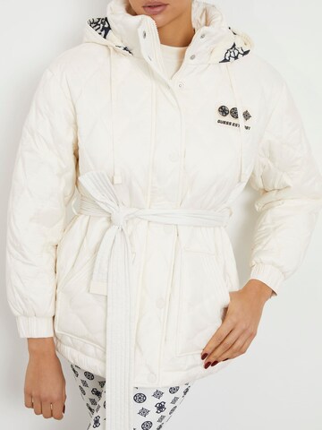 GUESS Winterjacke in Weiß