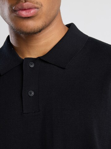 America Today Shirt in Black