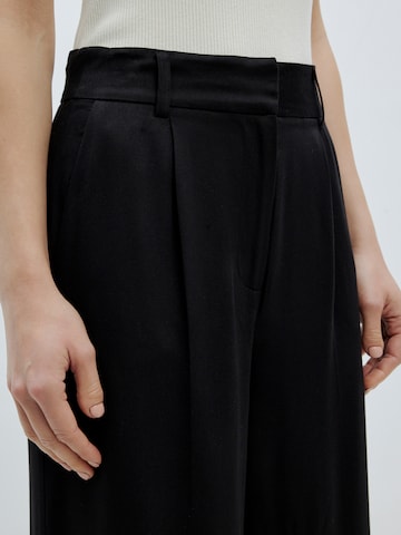 EDITED Wide leg Pleated Pants 'Kelly' in Black