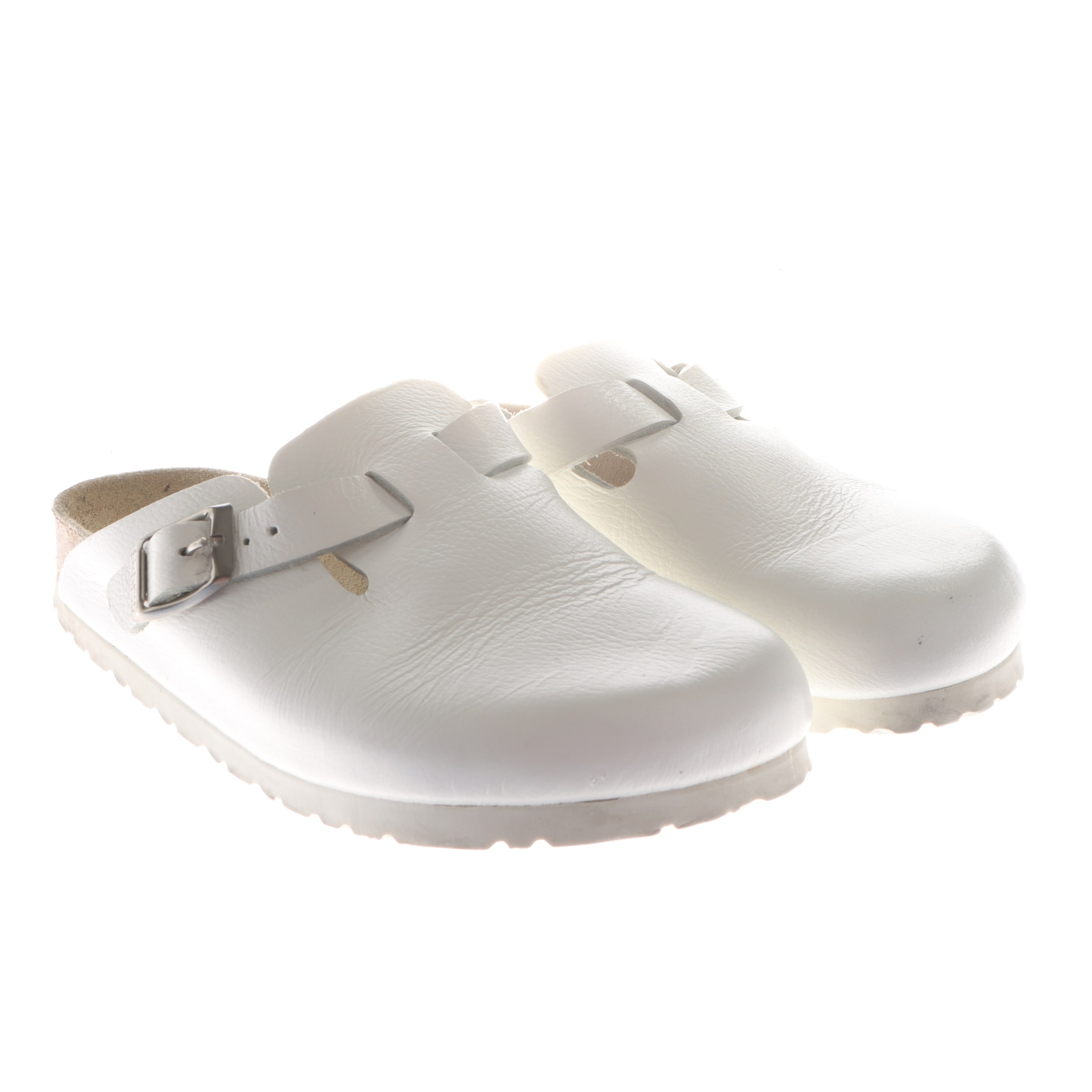 BIRKENSTOCK Flats & Loafers in 36 in White: front