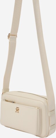 Borsa a tracolla 'Iconic' di TOMMY HILFIGER in beige