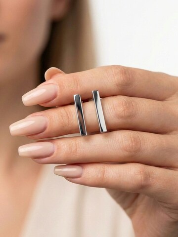 Kamiko Earrings 'BAR' in Silver