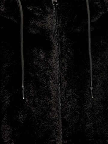 Veste mi-saison Pull&Bear en noir