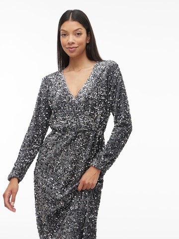 Robe de soirée 'VIFAITH' VILA en gris