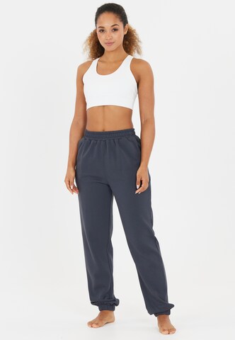 Athlecia Tapered Hose 'Giannis' in Blau