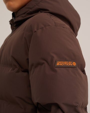WE Fashion Winterjas in Bruin