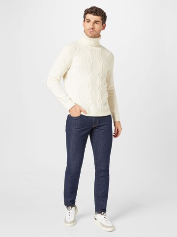 Samsøe Samsøe Sweater in White