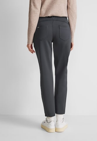 STREET ONE Slimfit Hose 'Bonny' in Grau