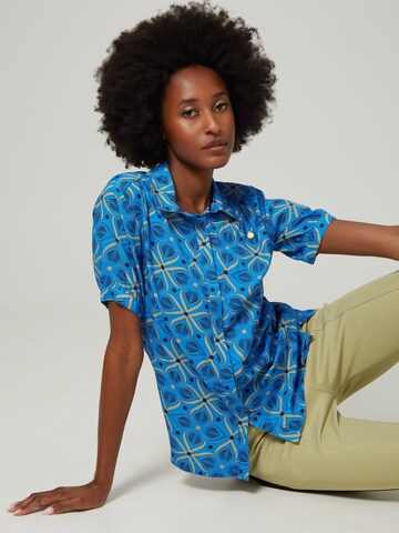 4funkyflavours Blouse 'Lost Baggage' in Blauw