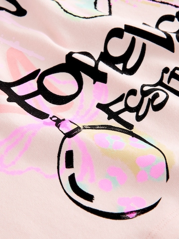 Next Shirt in Pink