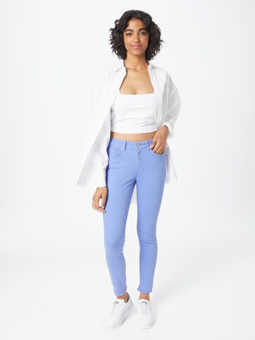 ONLY Skinny Jeans 'BLUSH' in Blauw