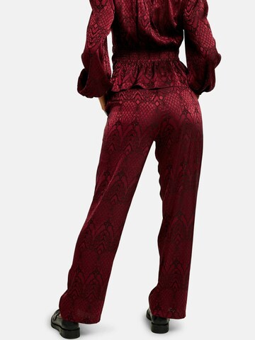 Regular Pantalon ' LALA ' Liberte Essentiel en rouge