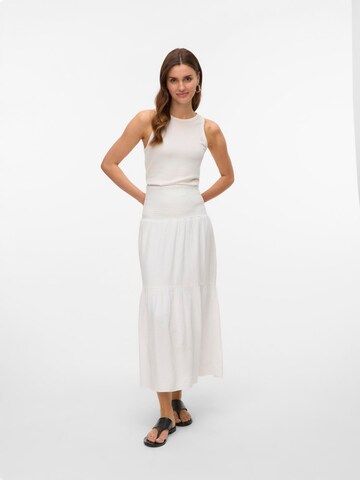 Jupe 'VMPernilla' VERO MODA en blanc