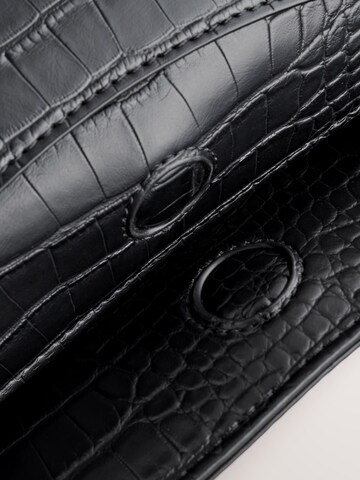 Next Taška přes rameno – černá