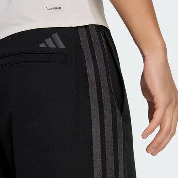 ADIDAS PERFORMANCE Regular Sporthose 'Audi Formula One Team Engineers & Marketing' in Schwarz