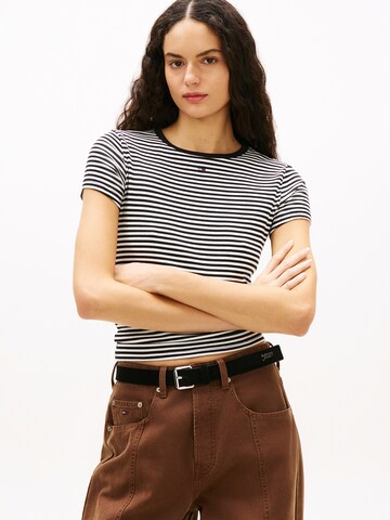 Tommy Jeans Shirt 'ESSENTIAL' in White: front