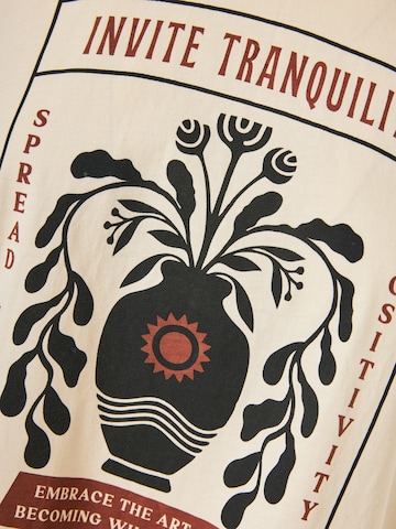 Funky Buddha T-shirt i beige