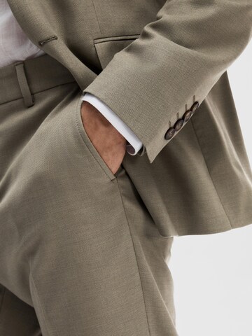 SELECTED HOMME Slimfit Pressveckad byxa 'Neil' i grön