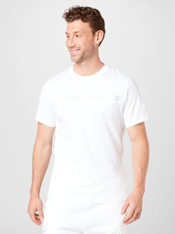 Nike Sportswear Shirt in White: front