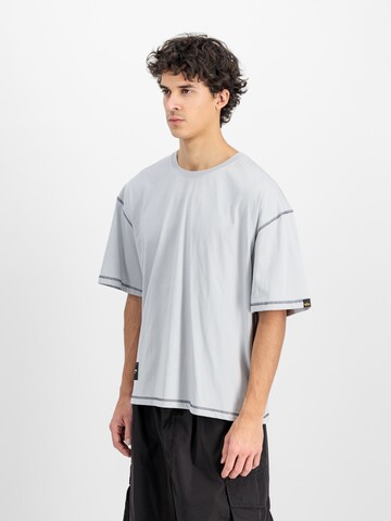 ALPHA INDUSTRIES Футболка 'Studio' в Серый