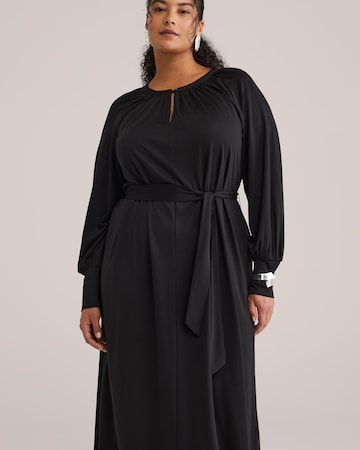 WE Fashion Платье в Черный