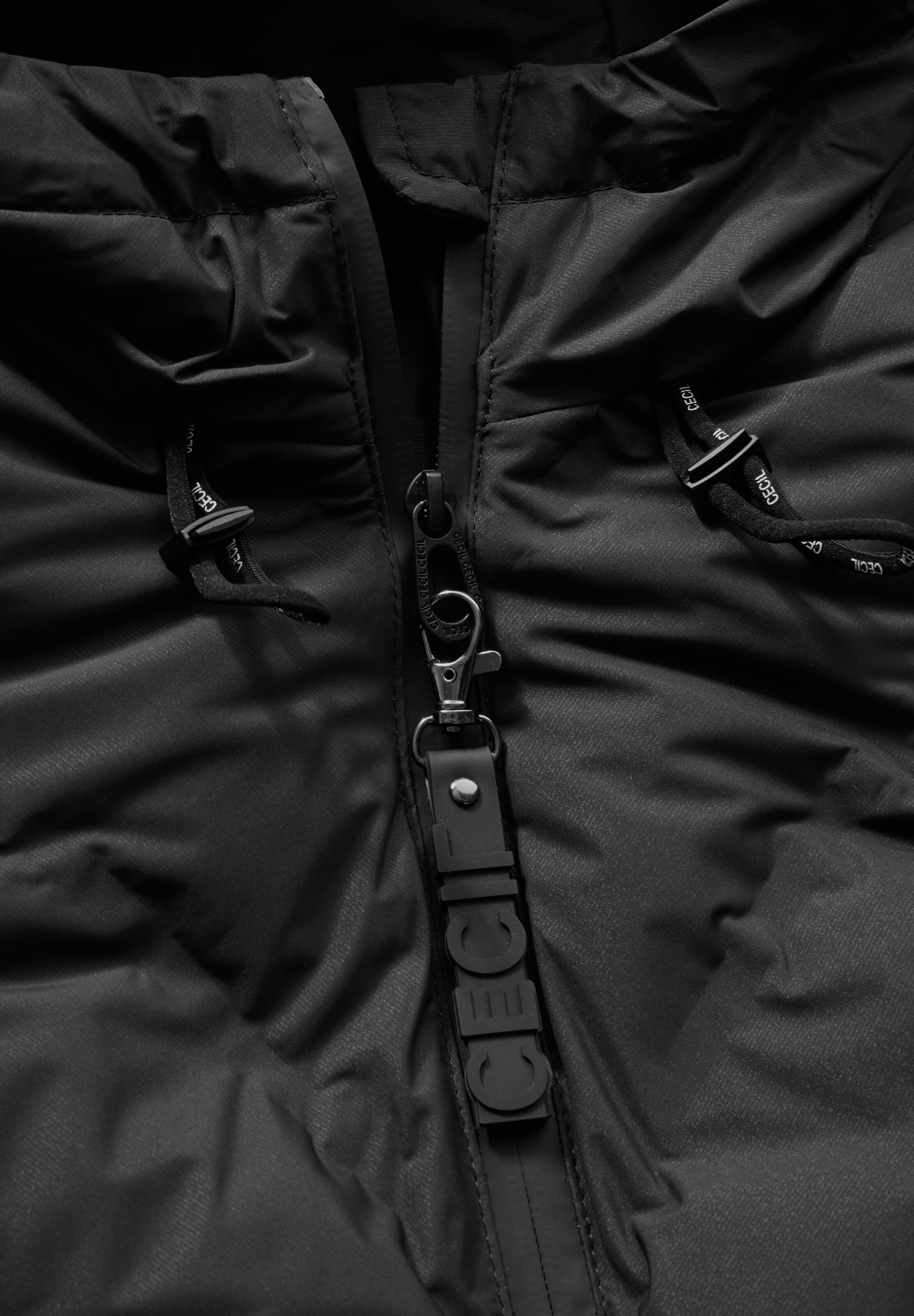 CECIL Gefütterte Jacke in Schwarz
