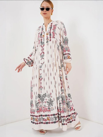 Abito di Bigdart in bianco: frontale