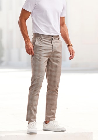 regular Pantaloni di JOHN DEVIN in beige