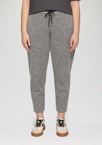 Effilé Pantalon s.Oliver en gris : devant