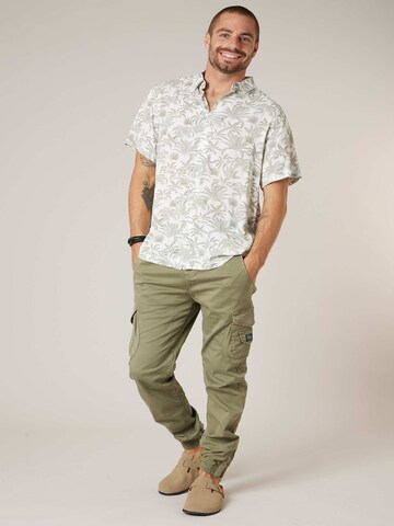 Coupe regular Chemise 'Wilson' Deeluxe en vert