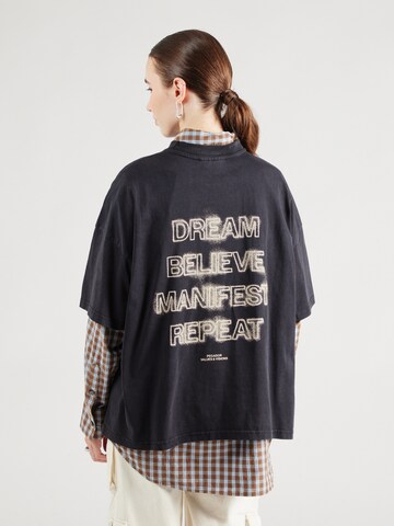 T-shirt oversize 'Fio' Pegador en noir : devant