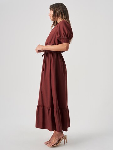 Robe 'Mania' Willa en rouge : devant