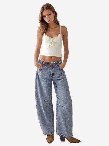 Hiccup Baggy Jeans in Blauw: voorkant