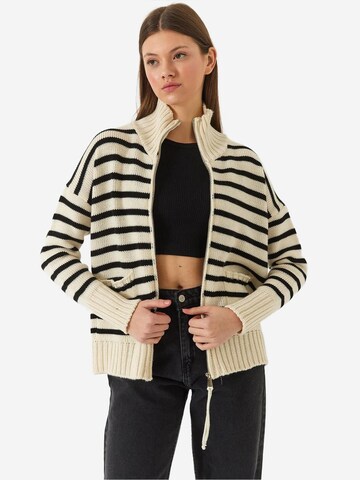 Bianco Lucci - Casaco de malha em bege