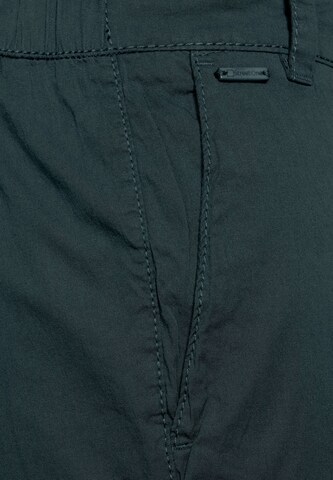 STREET ONE Loose fit Chino Pants in Green