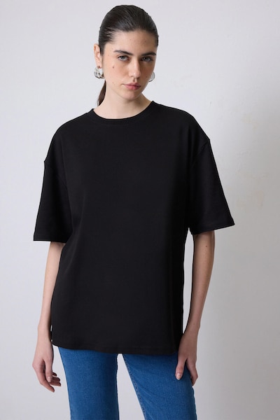 Touche Prive Shirt in Black, Item view