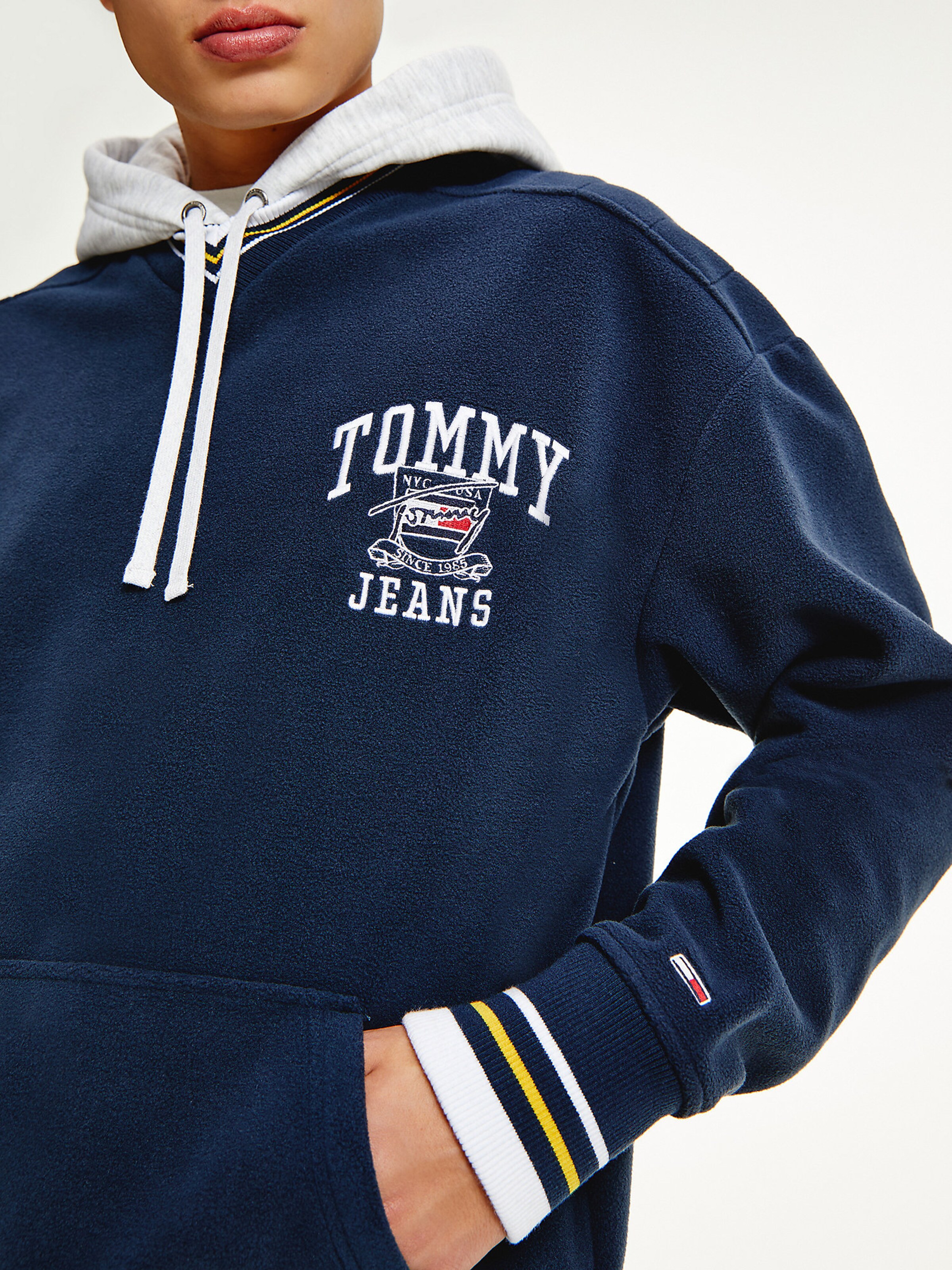 Männer Sweat Tommy Jeans Sweatshirt in Nachtblau - BS71256