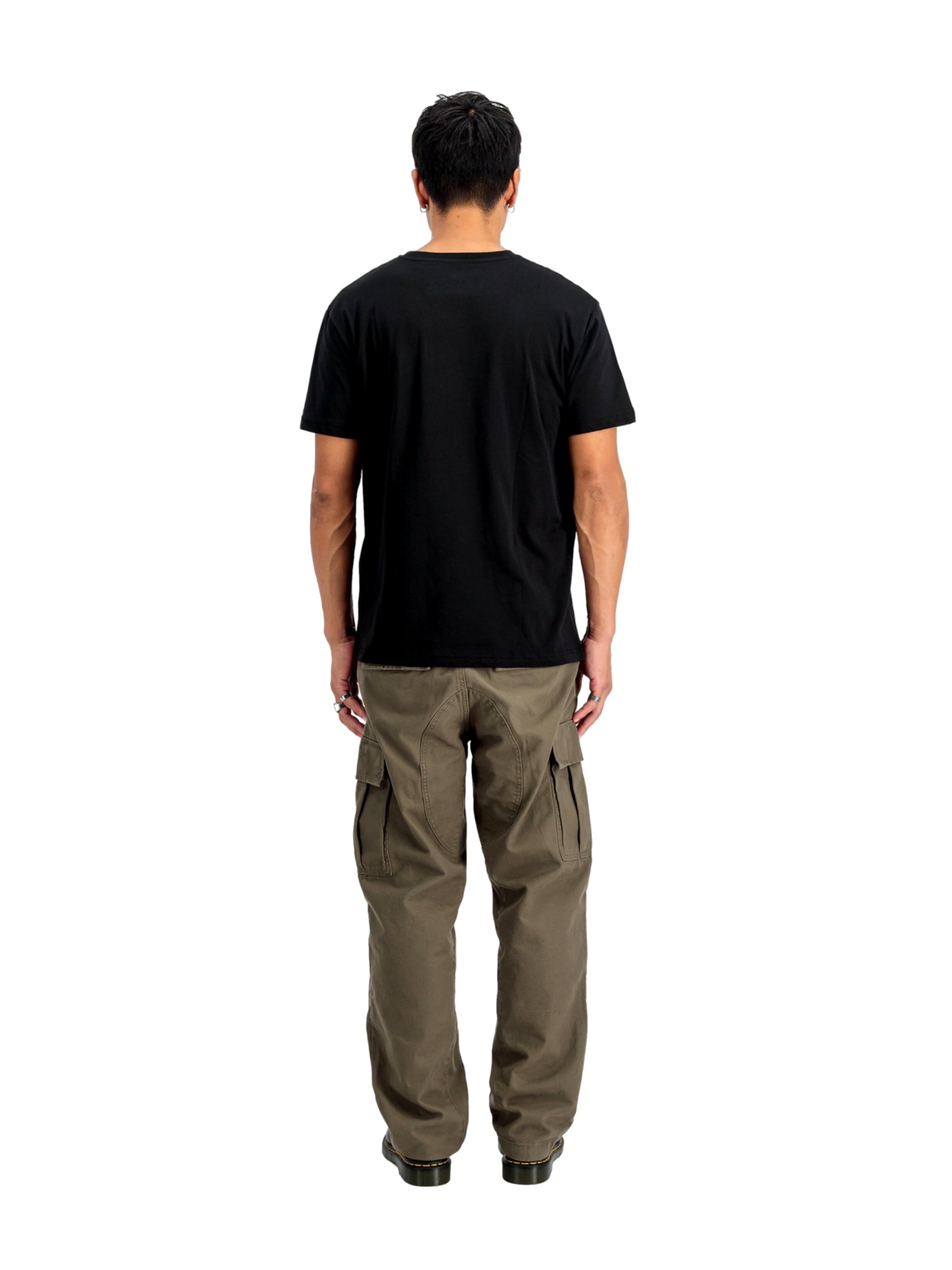 ALPHA INDUSTRIES Rovný strih Tričko - Čierna