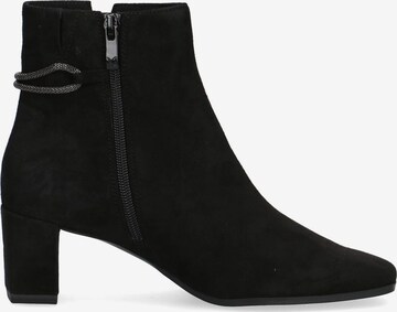 CAPRICE Ankle Boots in Black