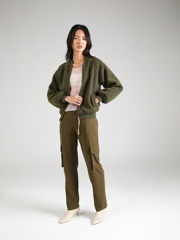 Regular Pantalon cargo 'MIVAN' Freequent en vert