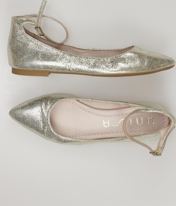 UNISA Flats & Loafers in 37 in Gold: front