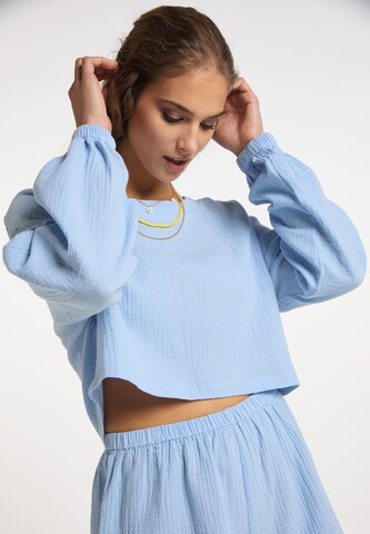 IZIA Loungewear in Blue