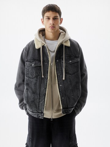 Pull&Bear Between-season jacket in Black: front