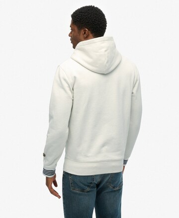 Sweat-shirt 'Athletic Club' Superdry en blanc