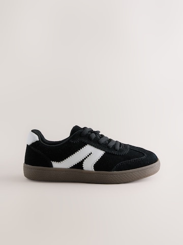 Baskets Next en noir