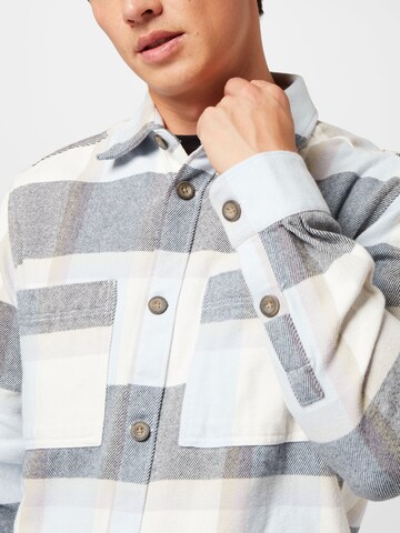 Only & Sons Comfort fit Button Up Shirt 'Quin' in White